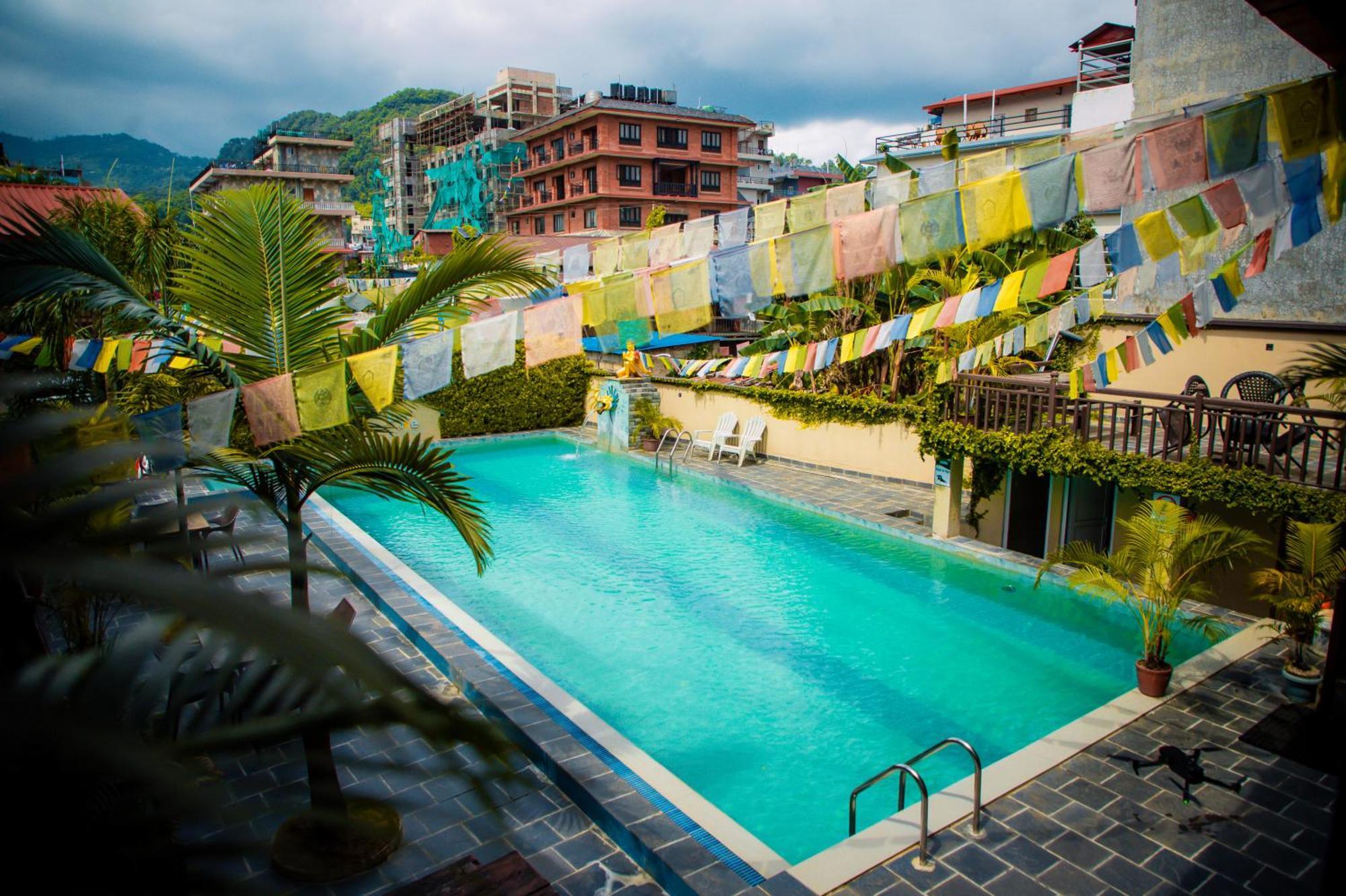 Busy Bee Resort, โพคารา ภายนอก รูปภาพ