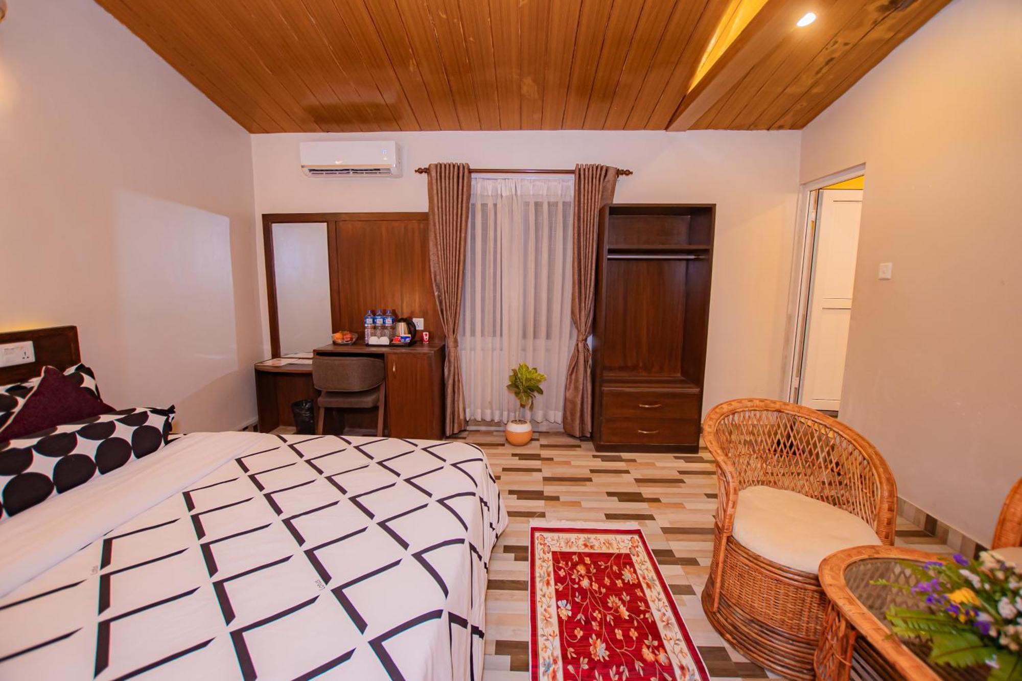 Busy Bee Resort, โพคารา ภายนอก รูปภาพ