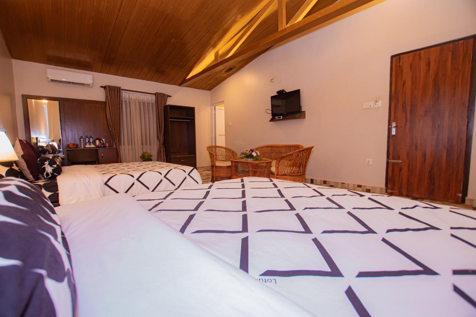 Busy Bee Resort, โพคารา ภายนอก รูปภาพ