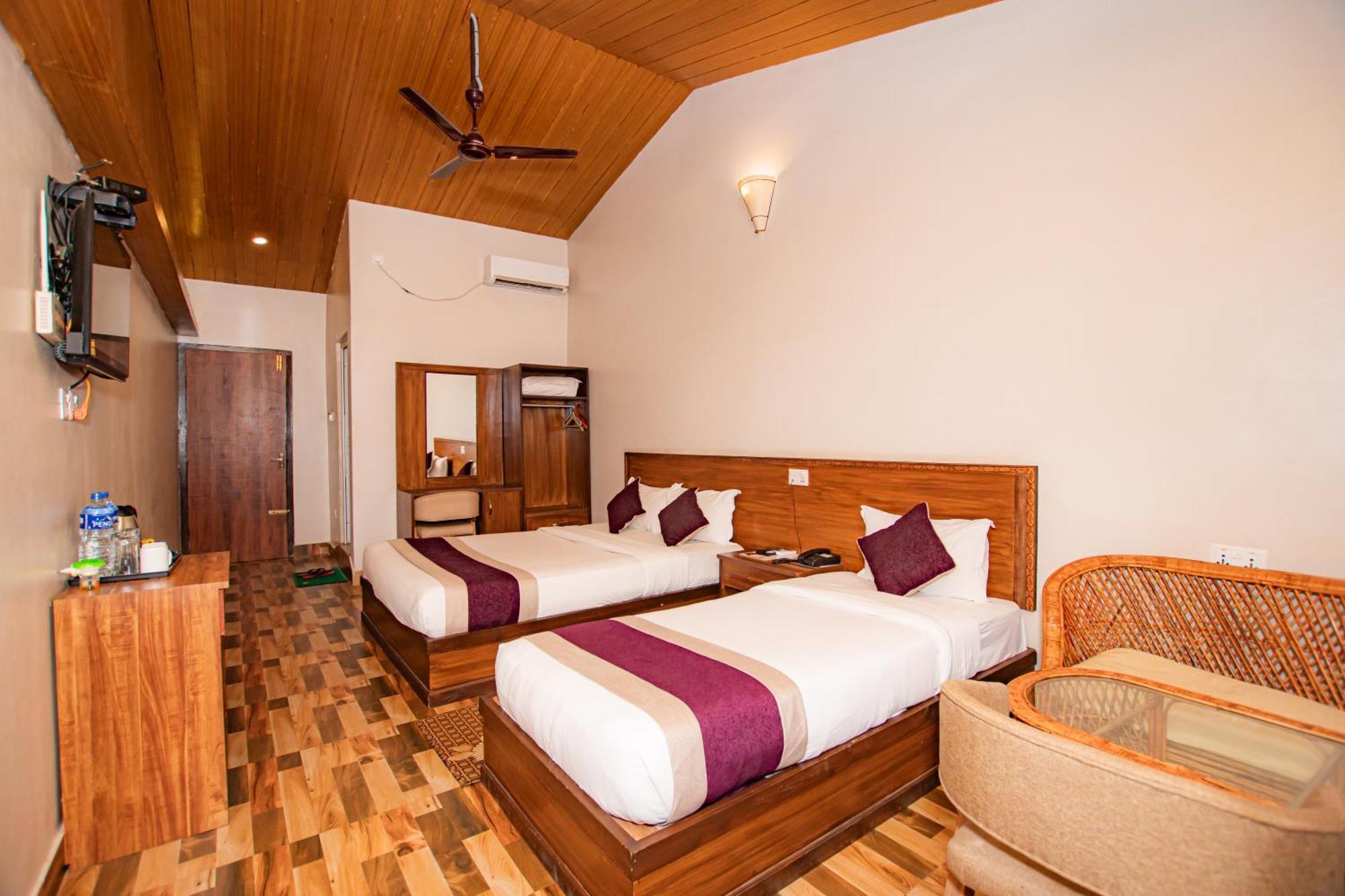 Busy Bee Resort, โพคารา ภายนอก รูปภาพ